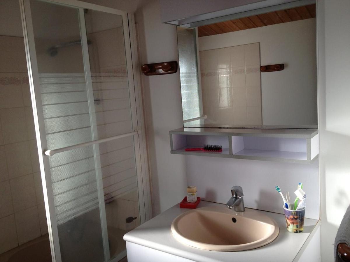 Maison La Flotte Face A La Mer Екстериор снимка